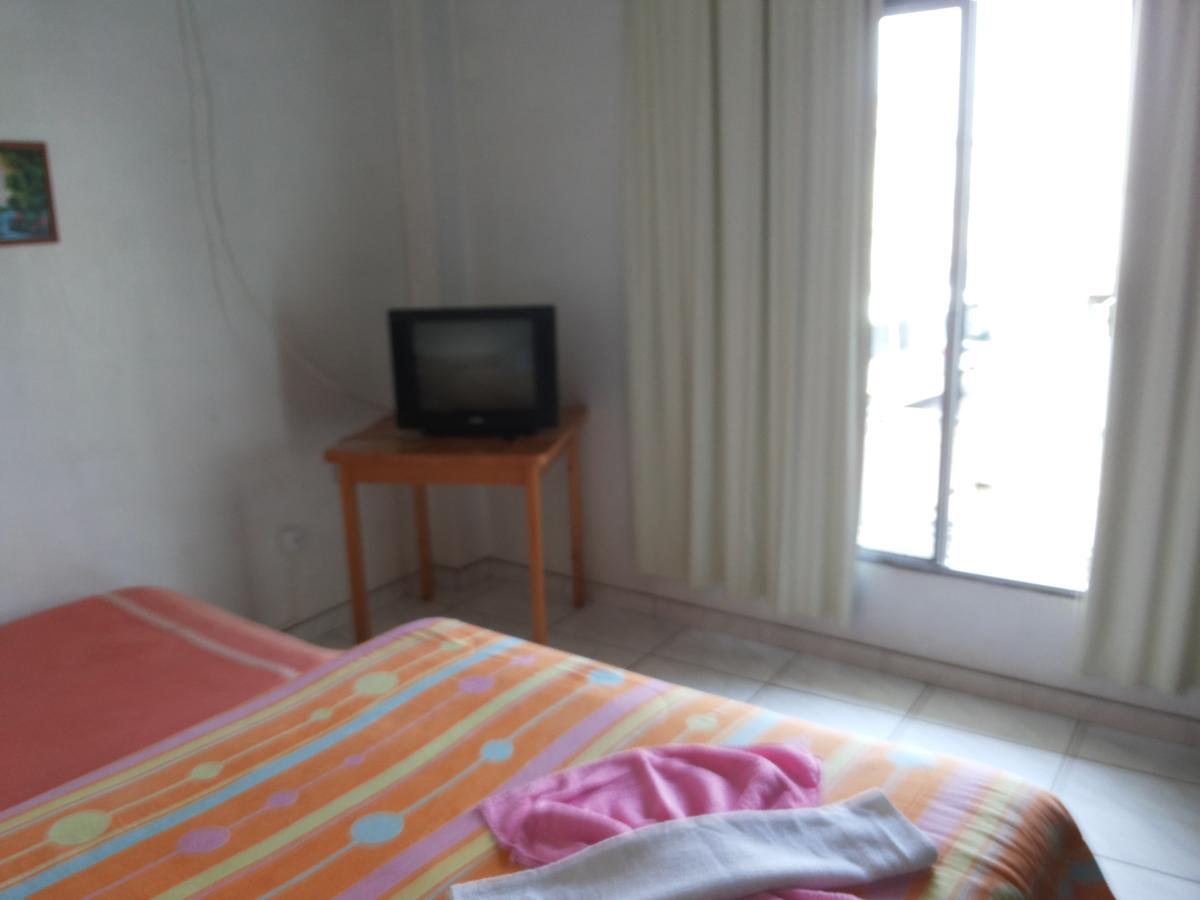 Hotel Pinotti Curitibanos Esterno foto